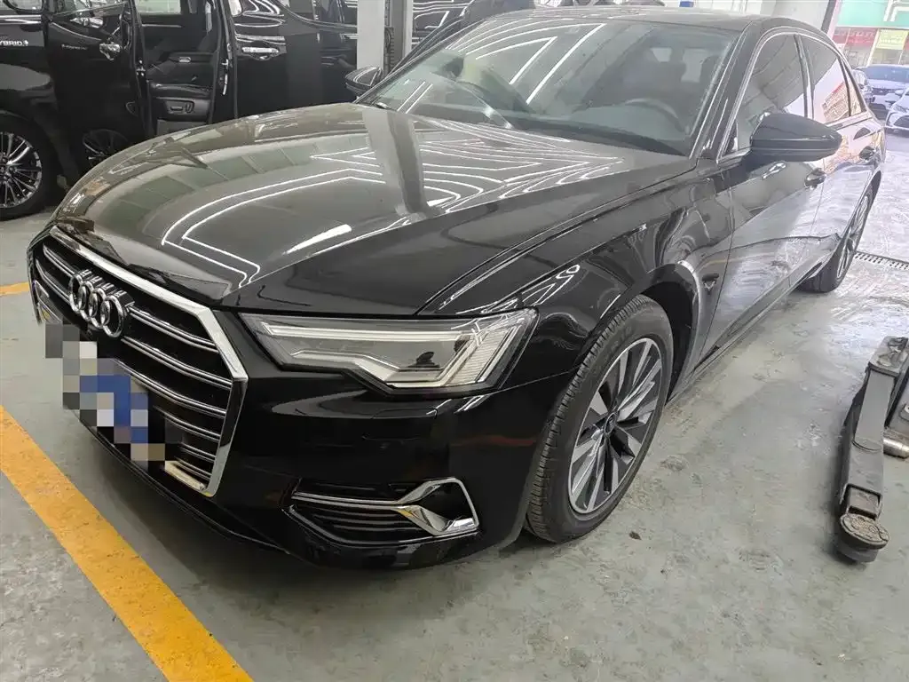 Audi A6L 2024 из CN, фото 1