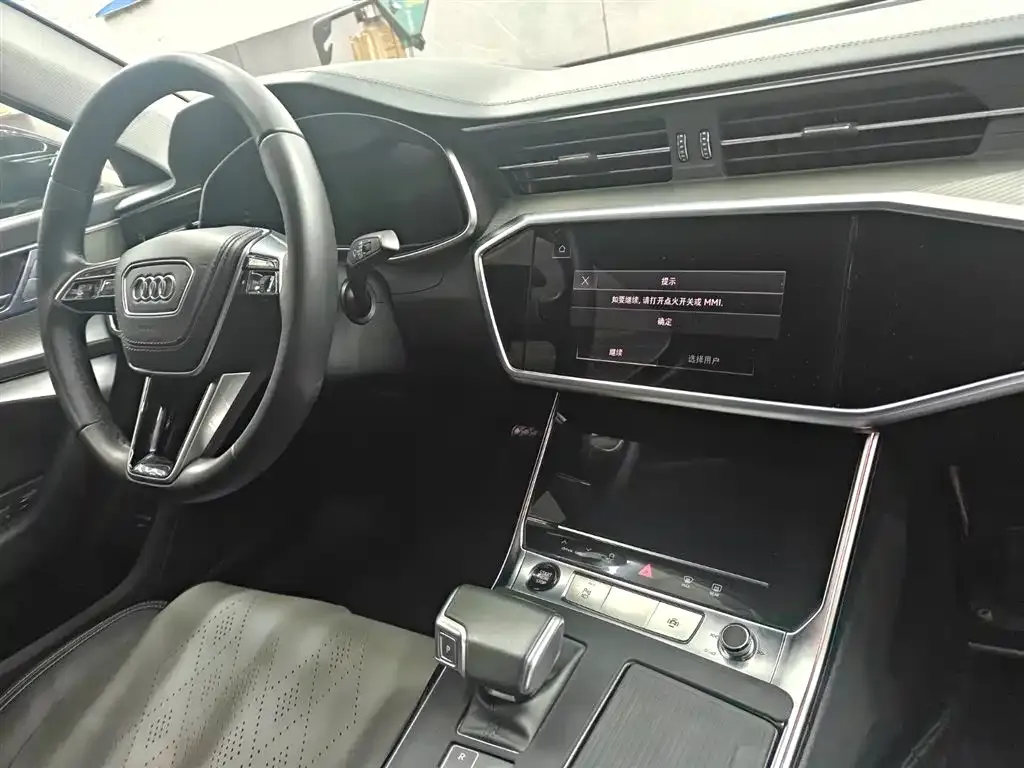 Audi A6L 2024 из CN, фото 3