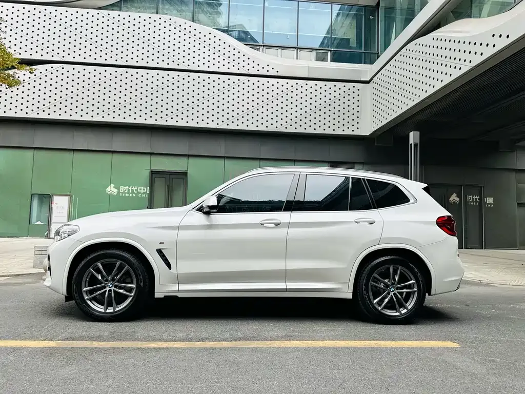 BMW X3 2021 из CN, фото 7