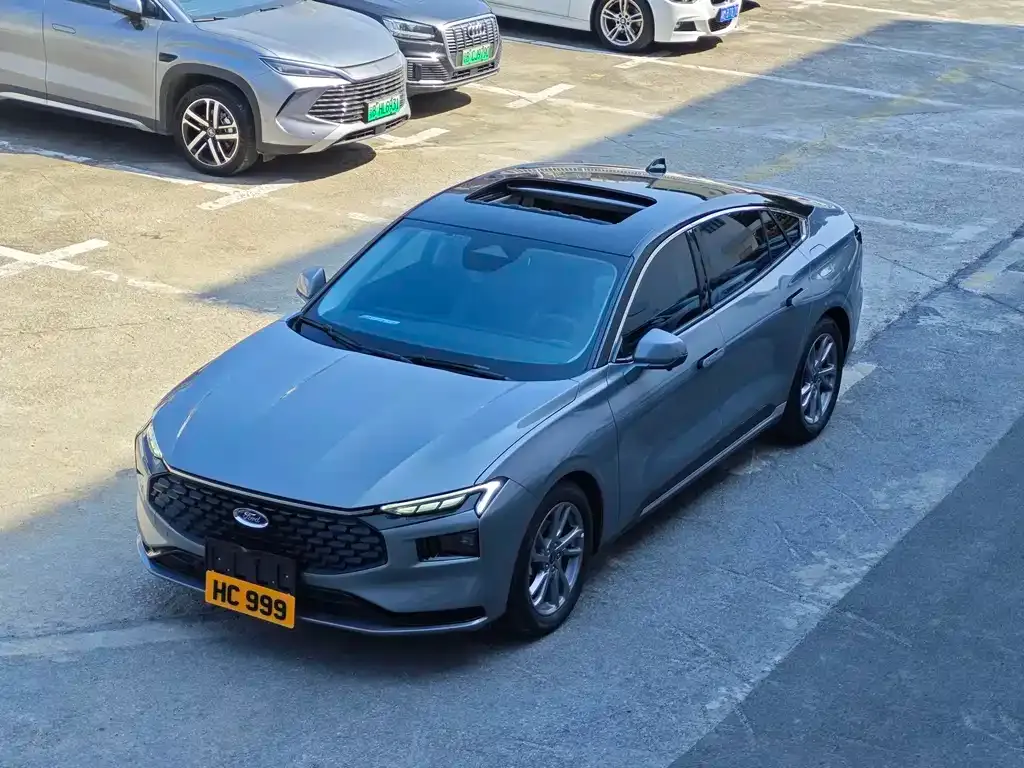 Ford Mondeo 2023 из CN, фото 1