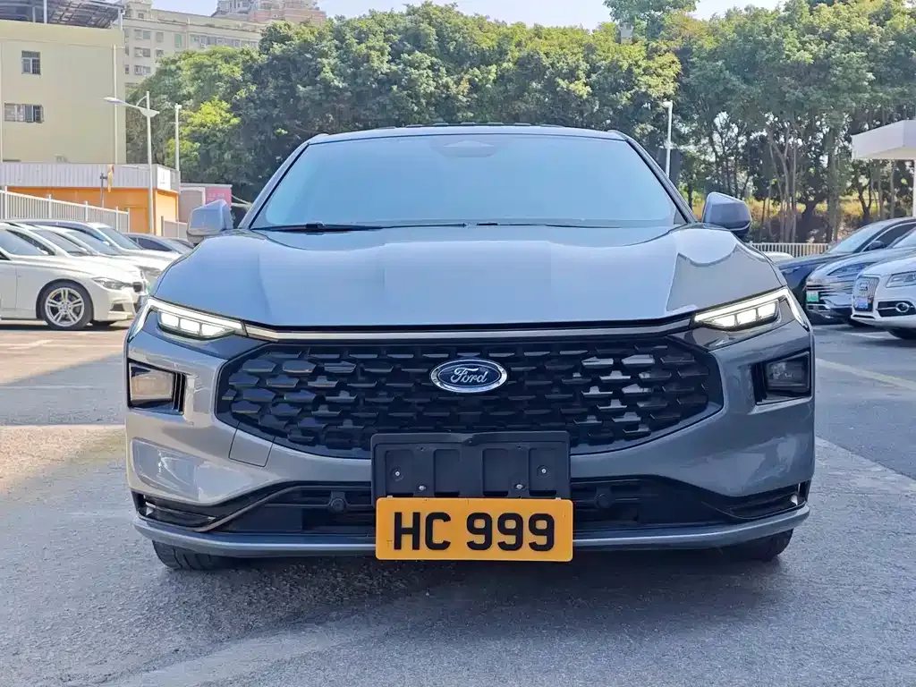 Ford Mondeo 2023 из CN, фото 5
