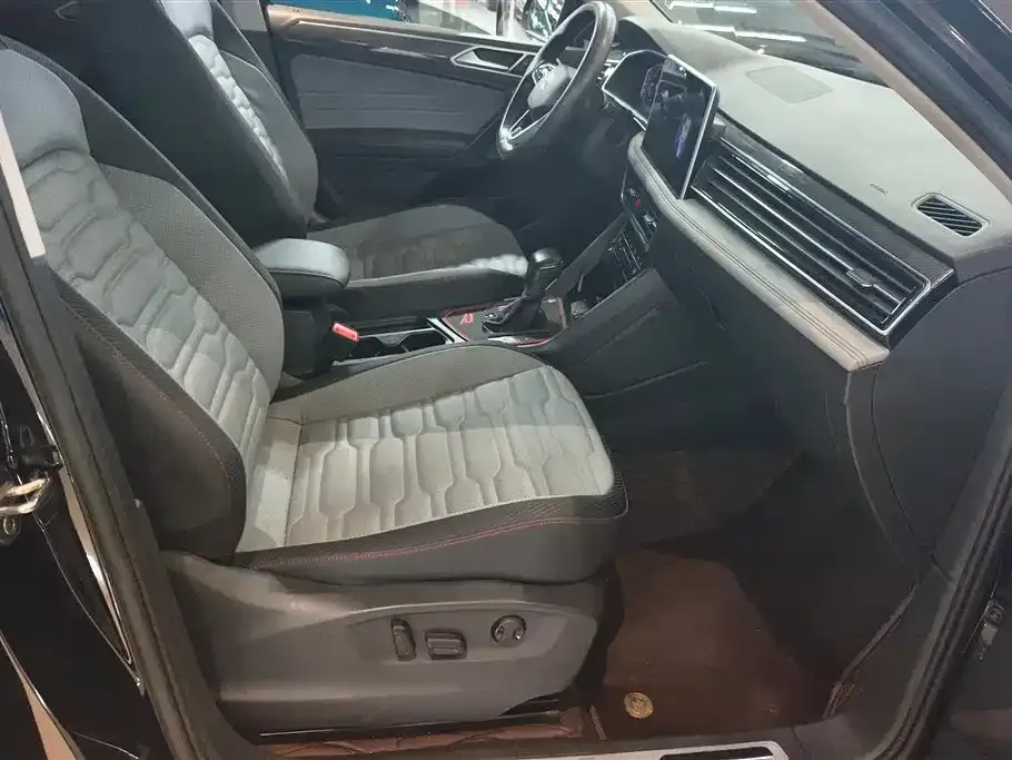 Volkswagen Tiguan X 2023 из CN, фото 9