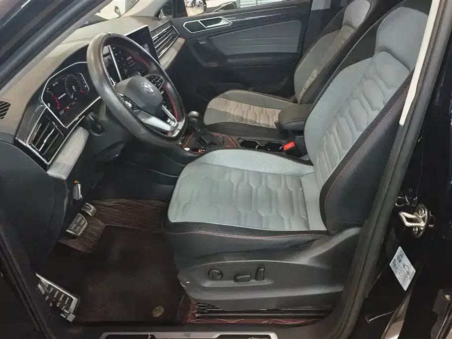 Volkswagen Tiguan X 2023 из CN, фото 8