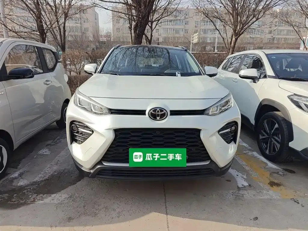 Toyota Wildlander 2023 из CN, фото 3