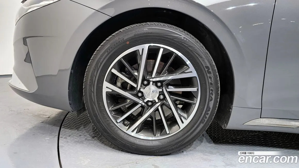 Hyundai Grandeur 2023 из KR, фото 8