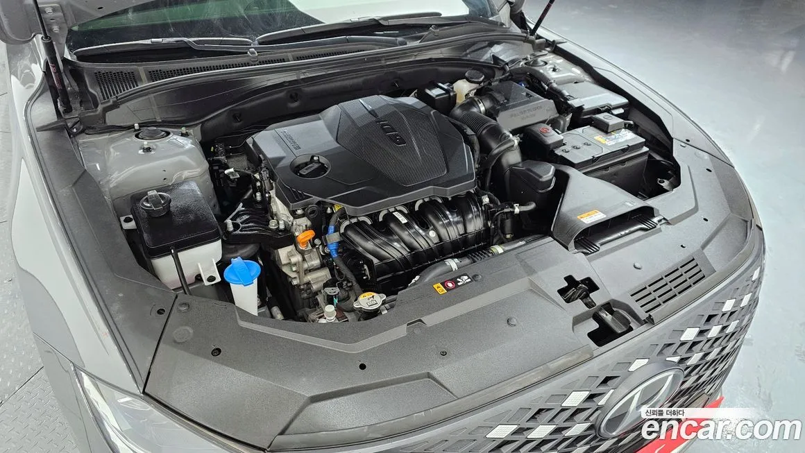 Hyundai Grandeur 2023 из KR, фото 9