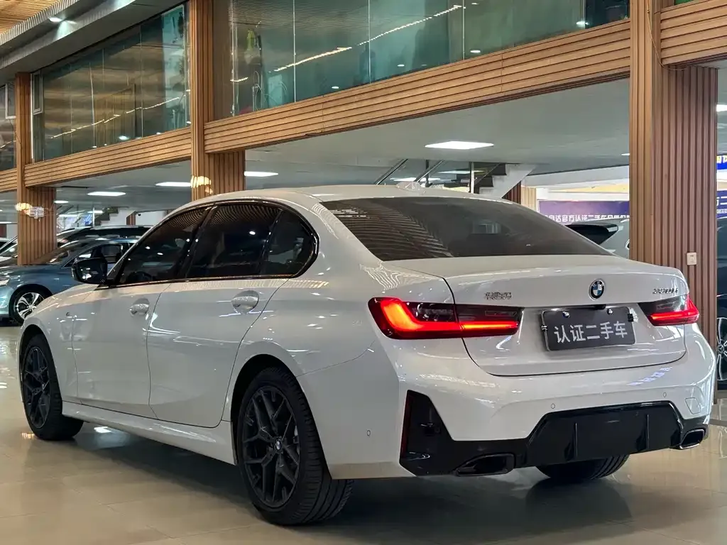BMW 3 Series 2025 из CN, фото 8