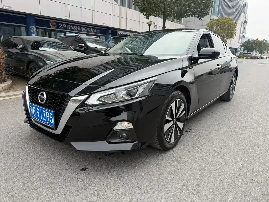 Nissan Teana 2022 из CN, фото 1