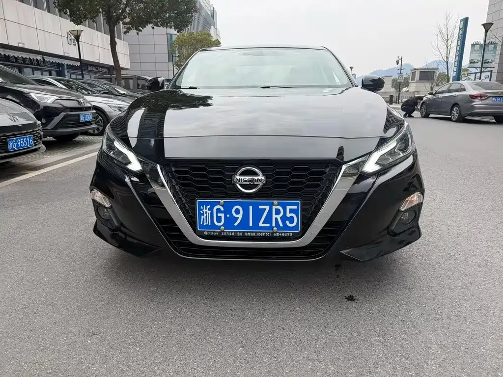 Nissan Teana 2022 из CN, фото 2