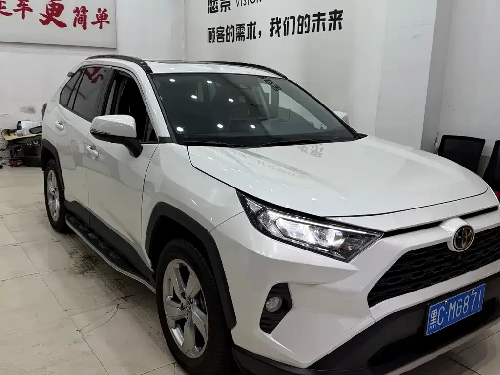 Toyota RAV4 2021 из CN, фото 7