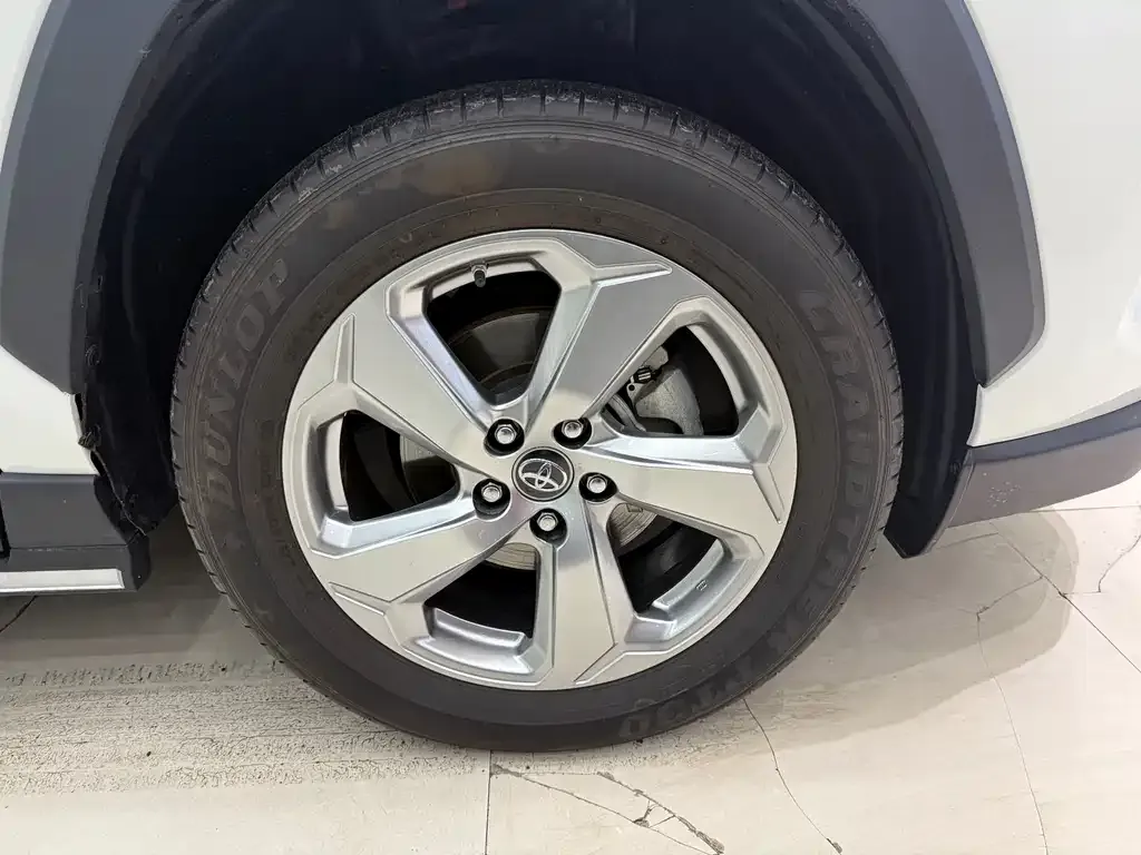 Toyota RAV4 2021 из CN, фото 9