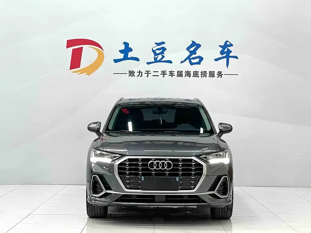Audi Q3 — фото 5