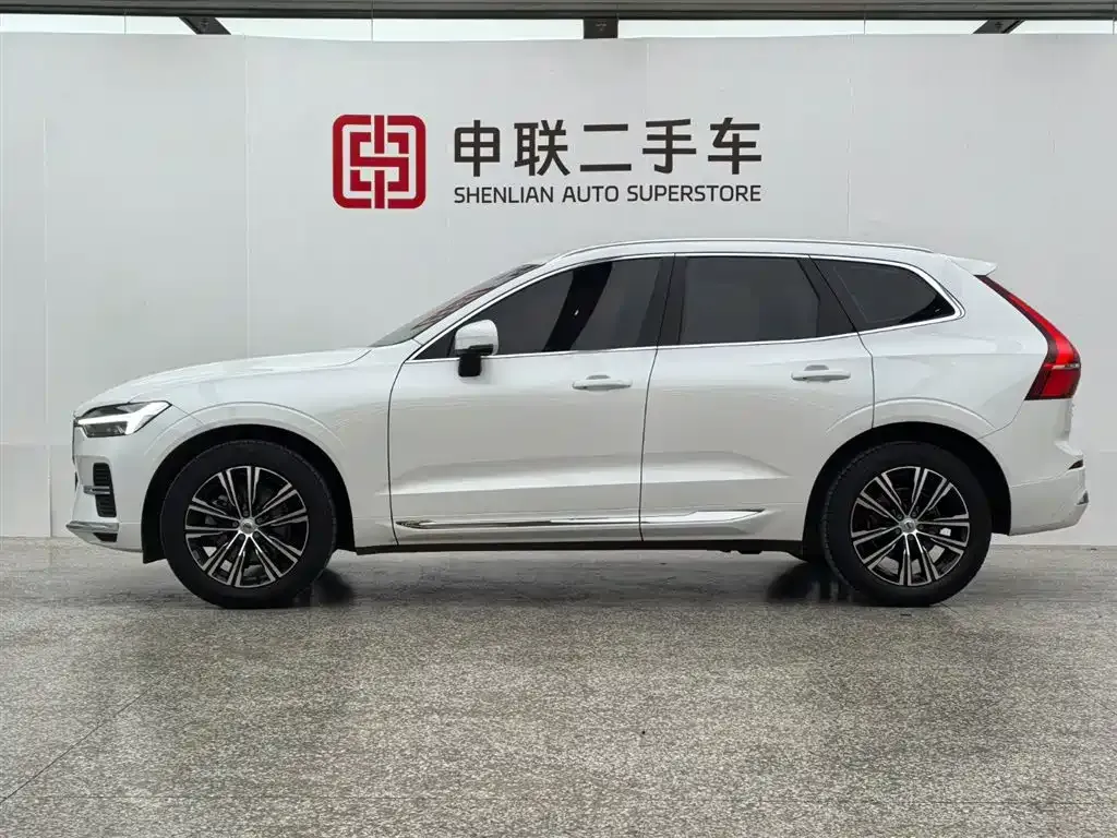 Volvo XC60 2022 из CN, фото 7