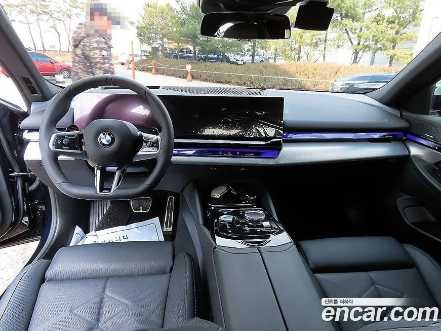 BMW 5-Series 2025 из KR, фото 9
