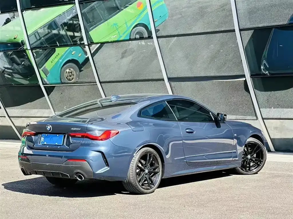 BMW 4 Series 2023 из CN, фото 6