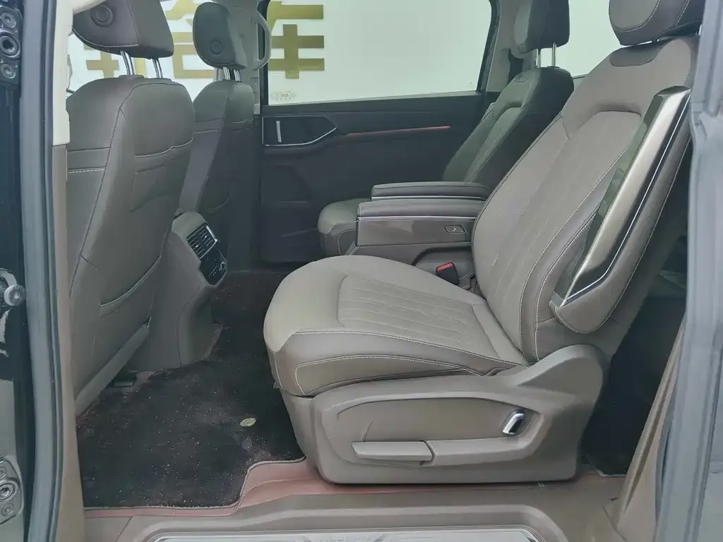 Volkswagen Viloran 2023 из CN, фото 3