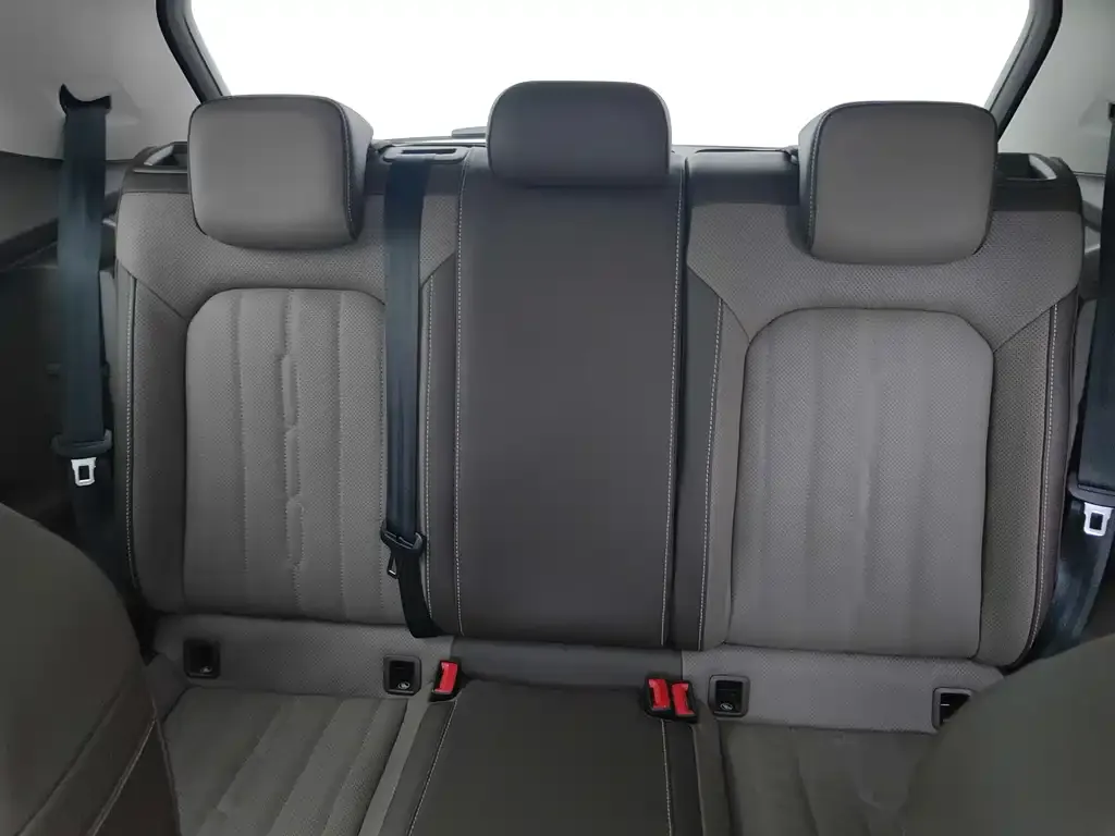 Volkswagen Viloran 2023 из CN, фото 2