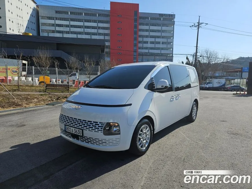 Hyundai Staria 2023 из KR, фото 1