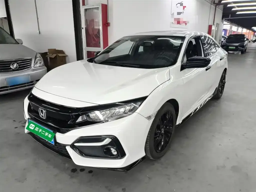 Honda Civic — фото 3