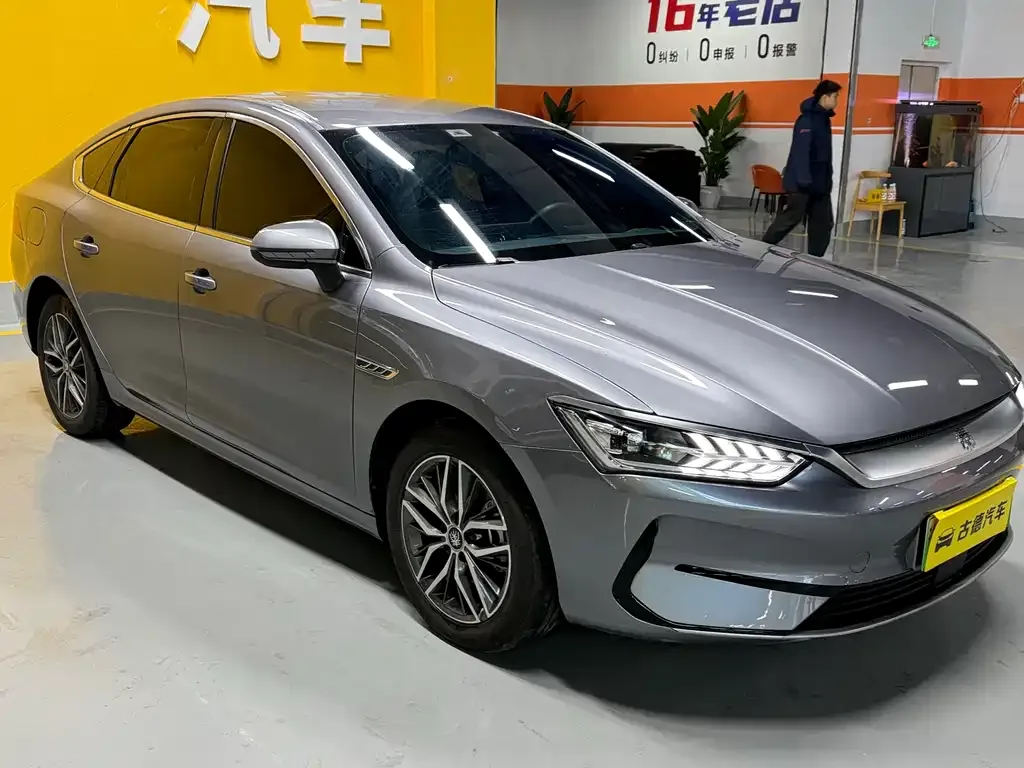 BYD Qin PLUS — фото 9