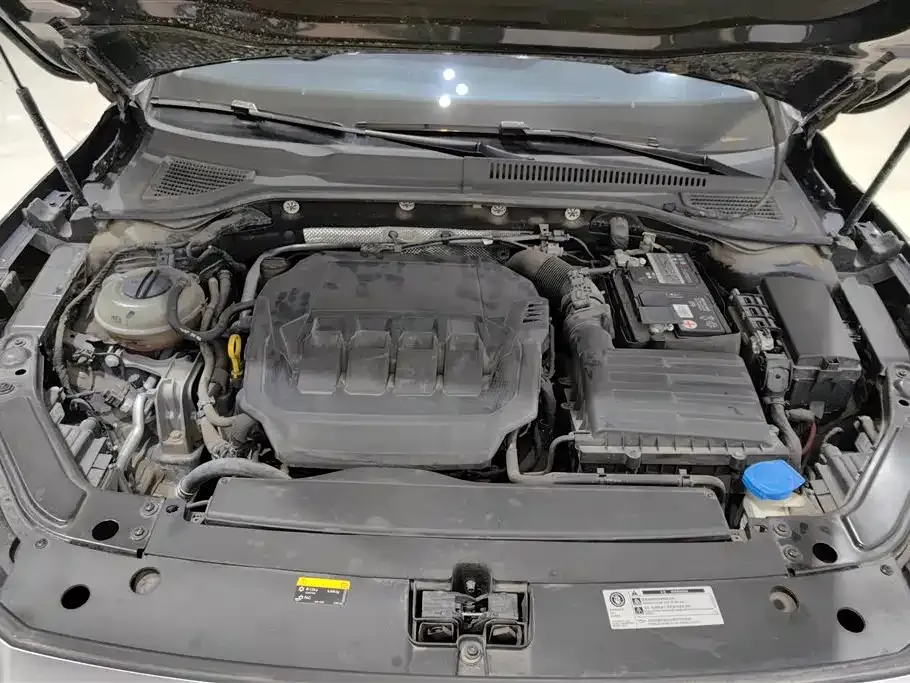 Volkswagen Passat — фото 8