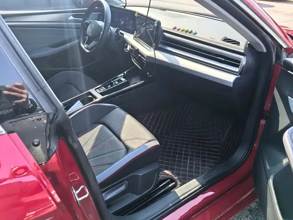 Volkswagen Lamando 2023 из CN, фото 3