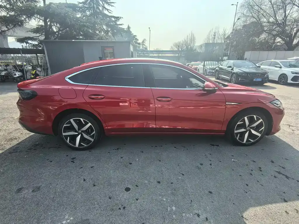 Volkswagen Lamando 2023 из CN, фото 8