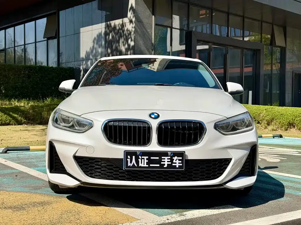 BMW 1 Series 2022 из CN, фото 9