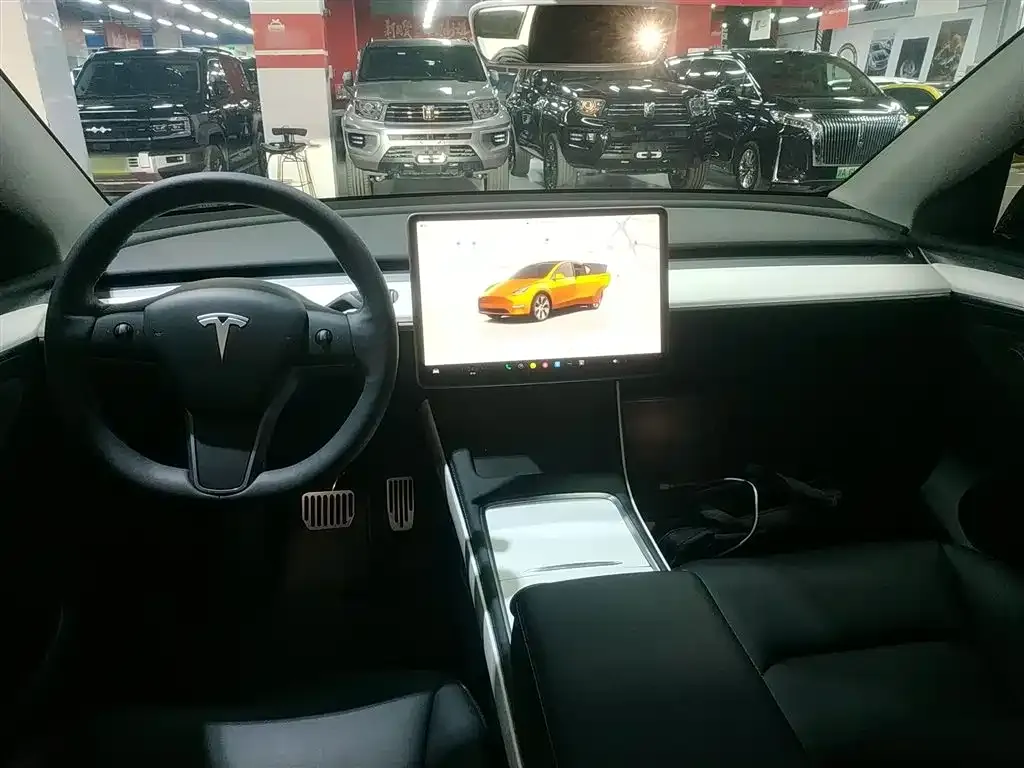 Tesla Model Y 2023 из CN, фото 9