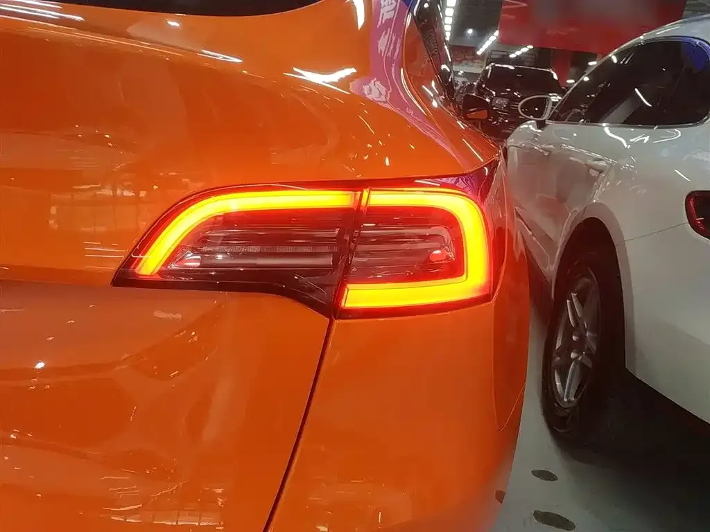 Tesla Model Y 2023 из CN, фото 5