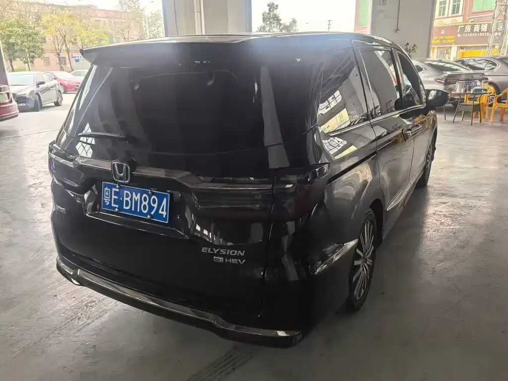 Honda Elysion 2022 из CN, фото 6