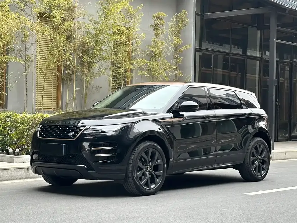 Land Rover Evoque — фото 1