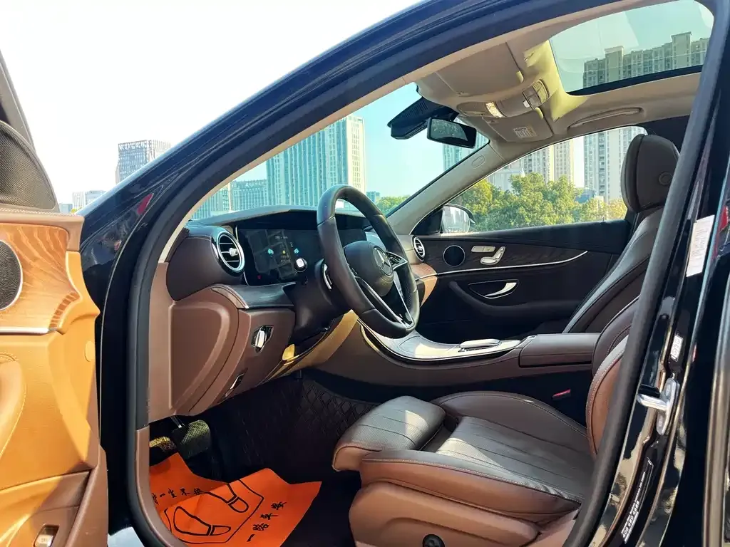 Mercedes-Benz E-Class 2022 из CN, фото 9