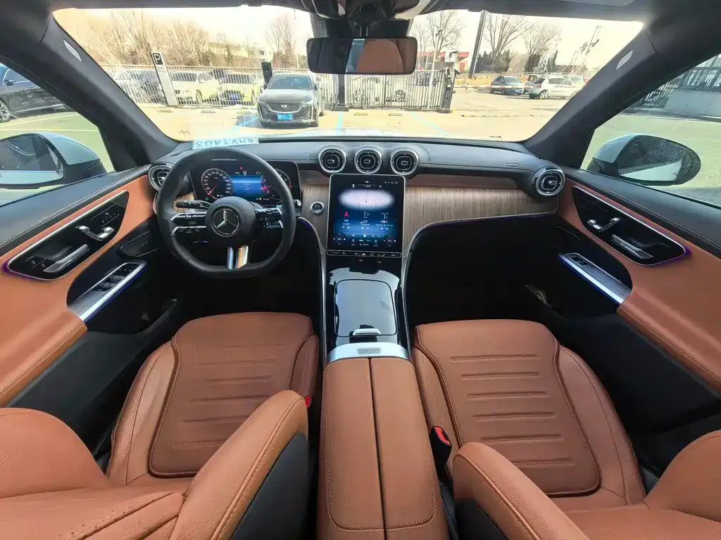Mercedes-Benz GLC 2024 из CN, фото 5