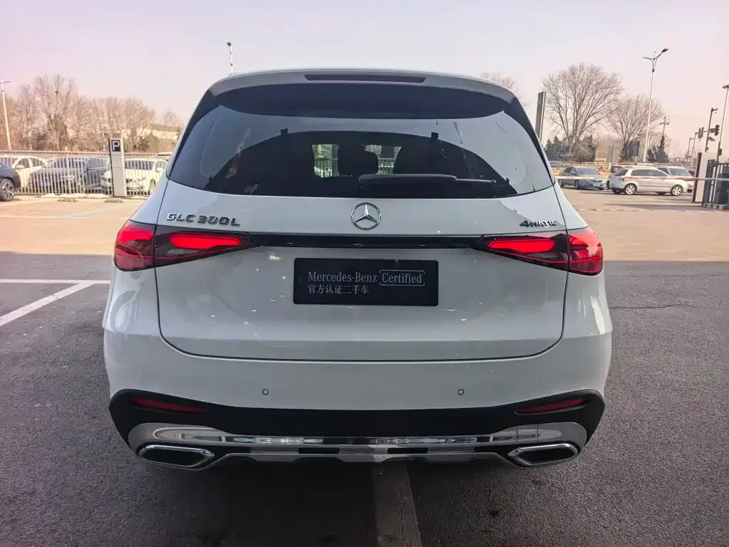 Mercedes-Benz GLC 2024 из CN, фото 3