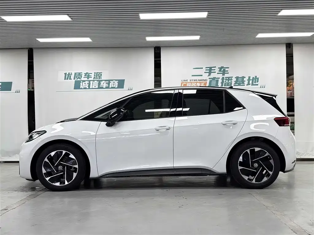 Volkswagen ID.3 2025 из CN, фото 2