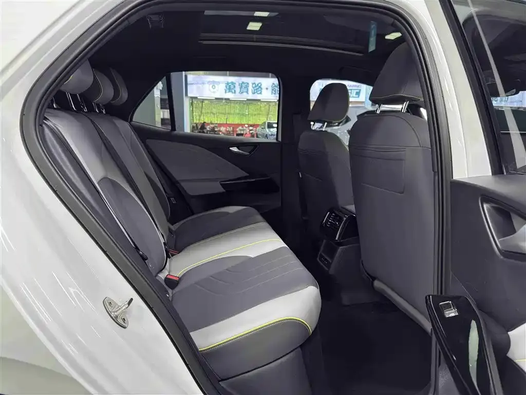 Volkswagen ID.3 2025 из CN, фото 6