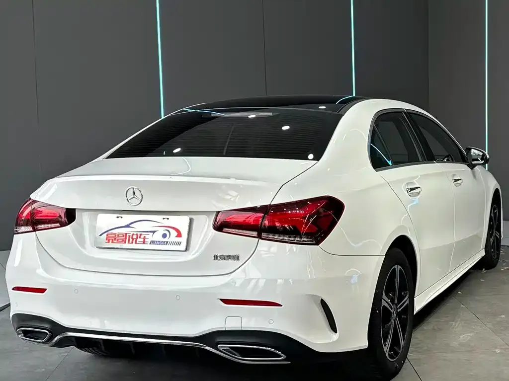Mercedes-Benz A-Class — фото 6