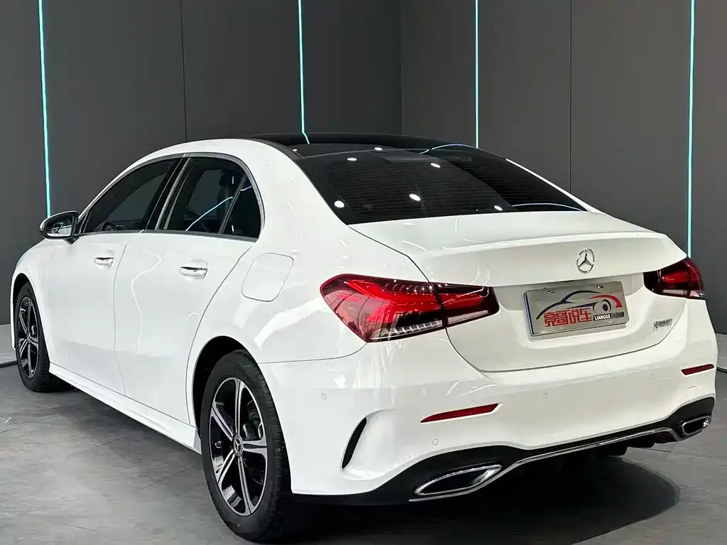 Mercedes-Benz A-Class — фото 9
