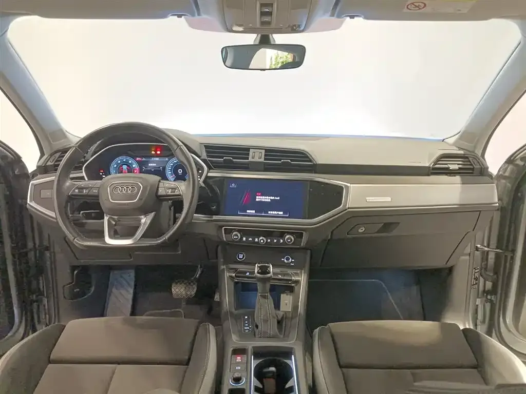 Audi Q3 2023 из CN, фото 8
