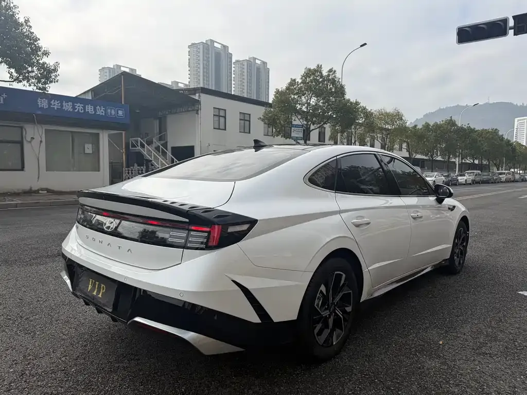 Hyundai Sonata 2024 из CN, фото 5