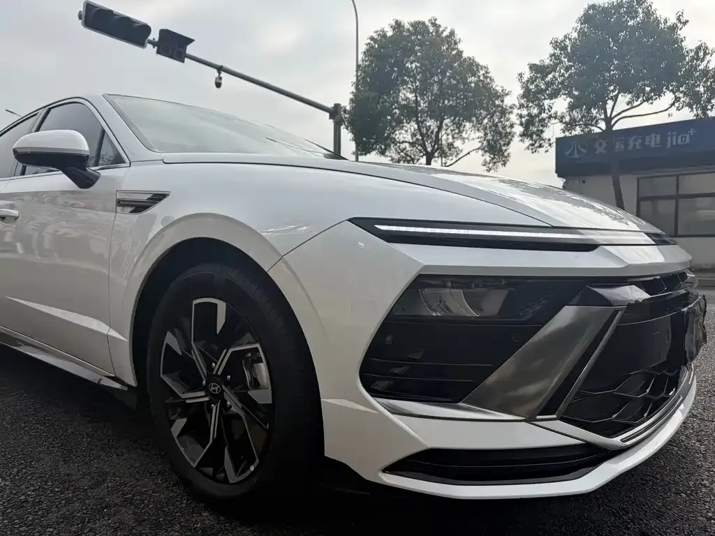 Hyundai Sonata 2024 из CN, фото 4