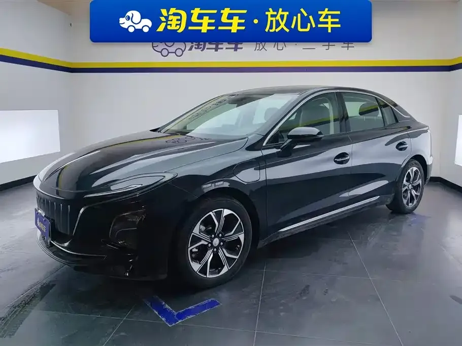 Hongqi E-QM5 2023 из CN, фото 1