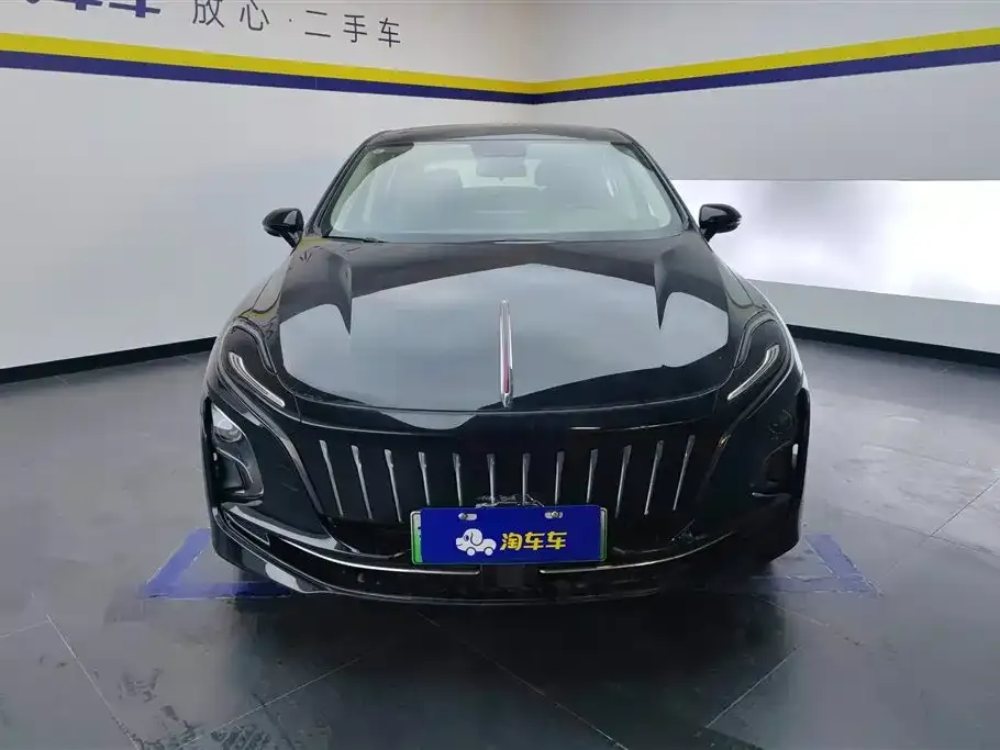 Hongqi E-QM5 2023 из CN, фото 5