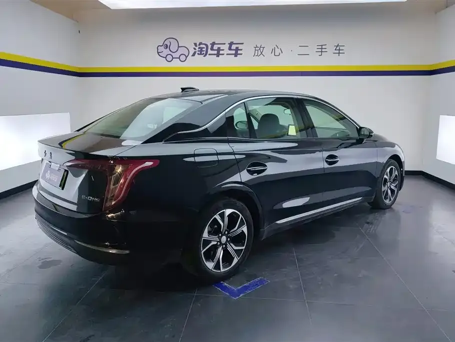 Hongqi E-QM5 2023 из CN, фото 7