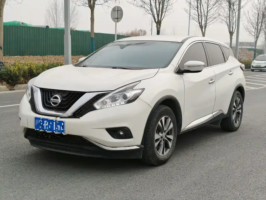 Nissan Murano — фото 1