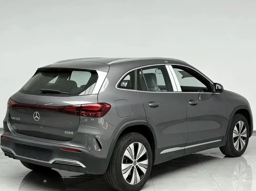 Mercedes-Benz EQA — фото 9