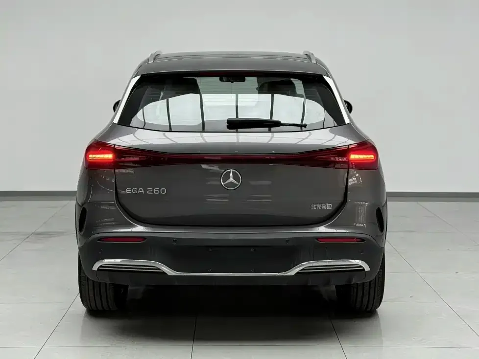 Mercedes-Benz EQA — фото 3