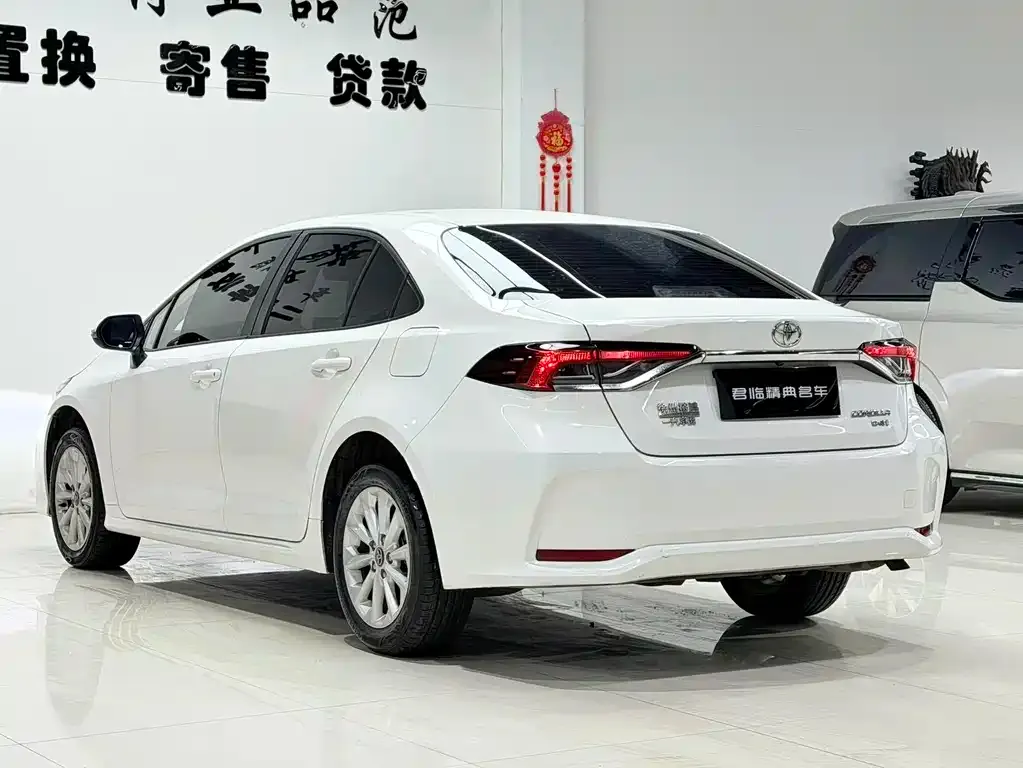 Toyota Corolla 2022 из CN, фото 3