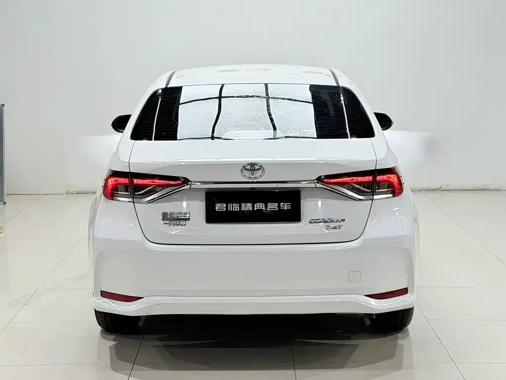 Toyota Corolla 2022 из CN, фото 2